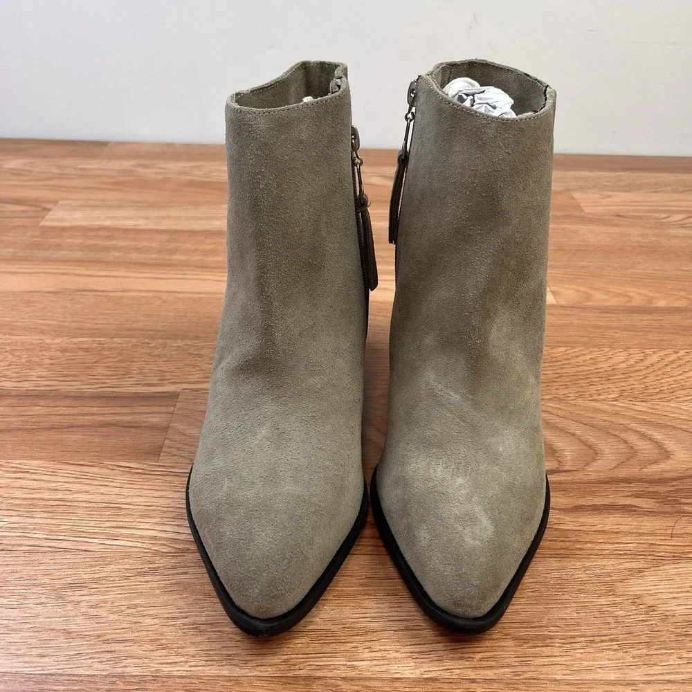 ABLE Dorset Boots Suede Leather in Mushroom Womne's Size 9.5 Waterproof‎ NEW